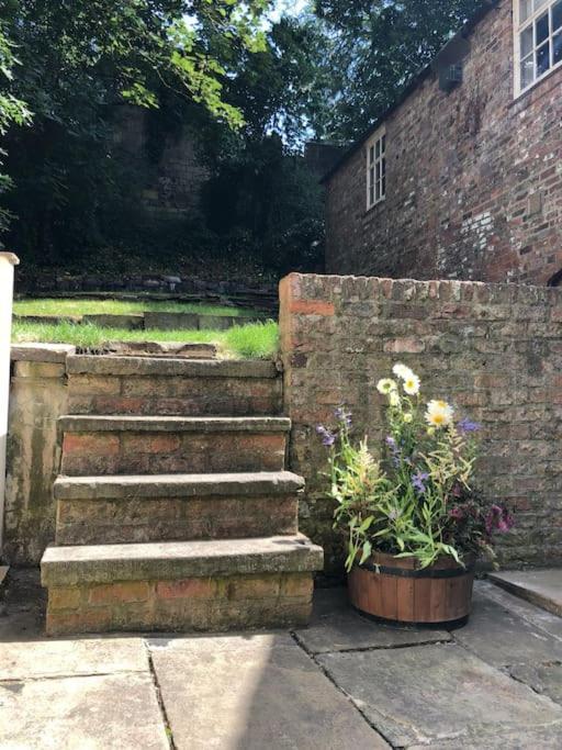 Garden House Villa York Buitenkant foto